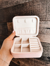 Load image into Gallery viewer, Mini Jewelry Travel Case (Pink)
